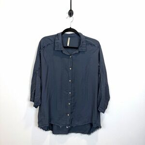 XCVI Women's Medium Button Down Loose Top Raw Hem Blue